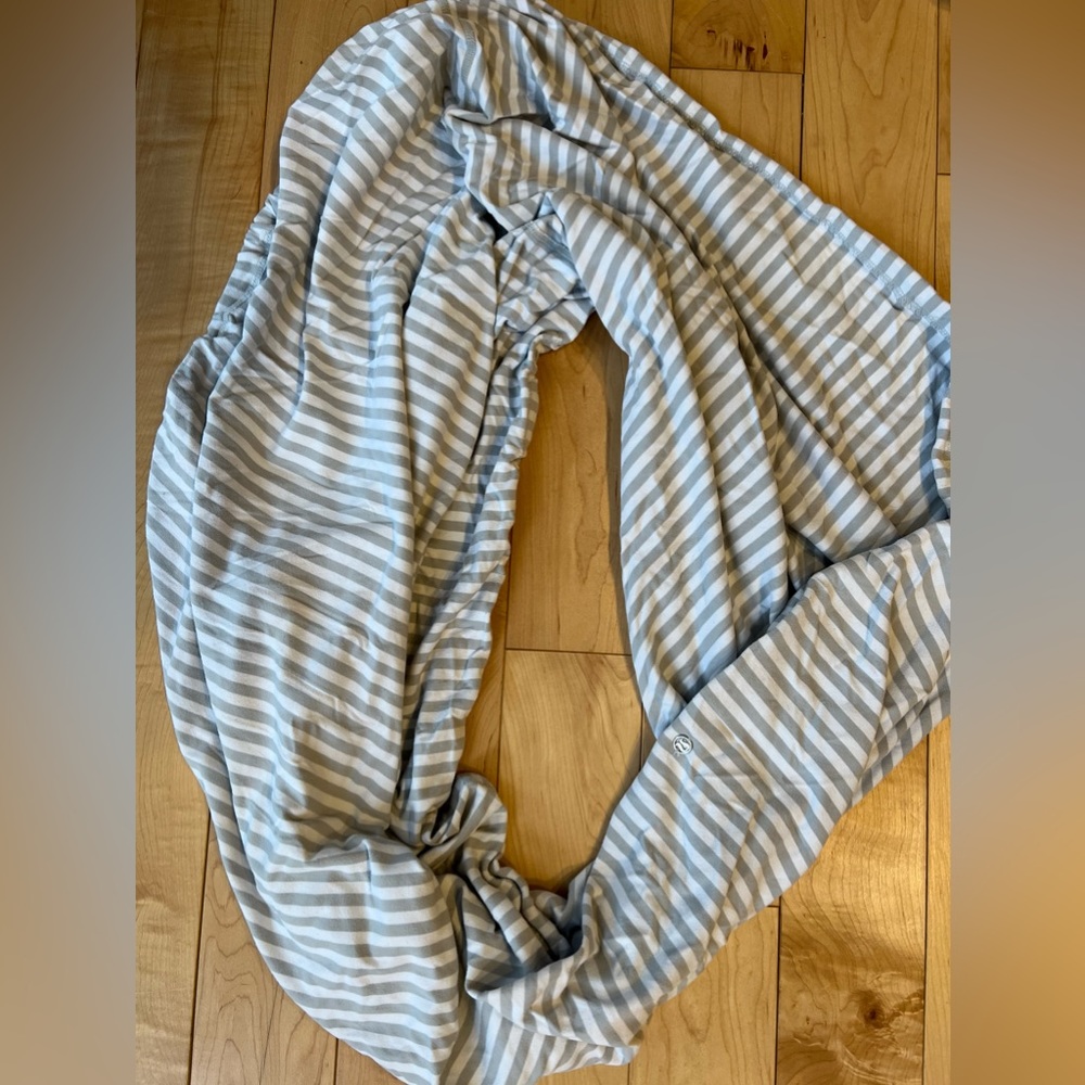 Lululemon Infinity Scarf